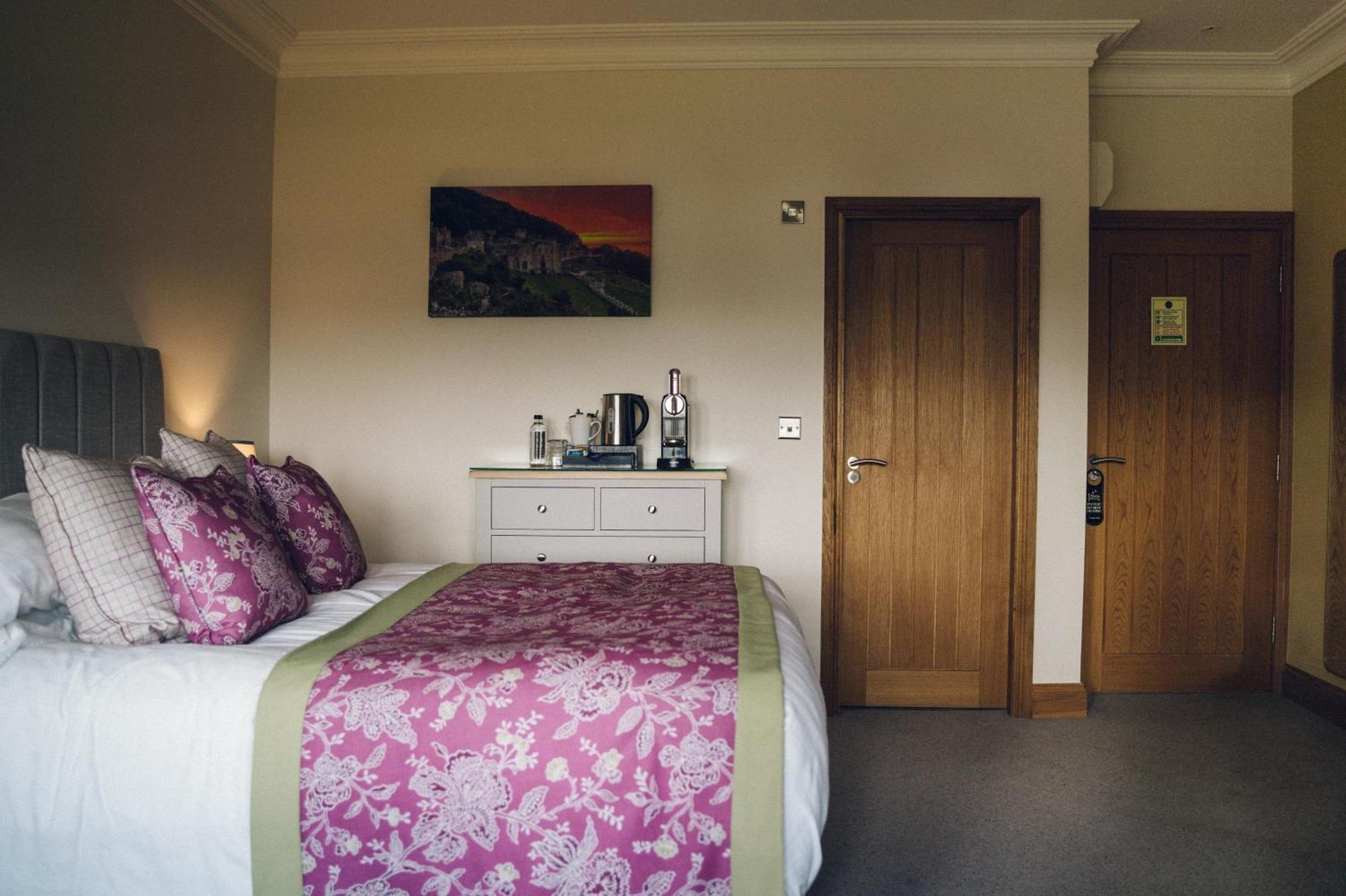 The Manor Boutique Hotel Restaurant And Bar Conwy Exterior foto